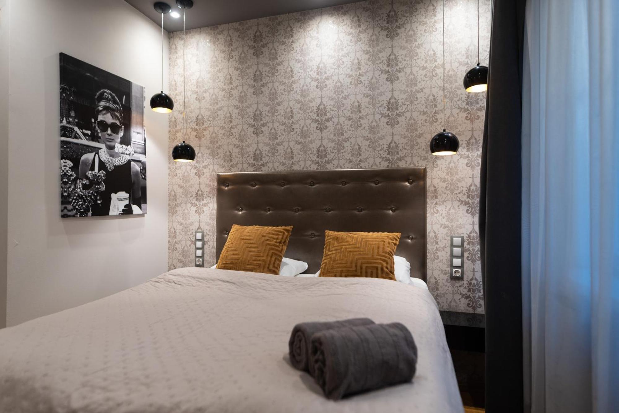 Chic Central 1Br Retreat Near New York Cafe With View Budapesta Exterior foto